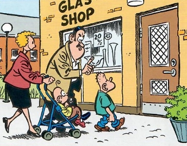 Uti vår hage av Krister Petersson - Napoleon i glasbutik (VåP 162): Hela familjen går till en butik med dyrbart glas så pappa är orolig att barnen ska ha sönder något.